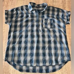 The North Face Shirt Women's XL Extra Large Blue Plaid Half Button Top
